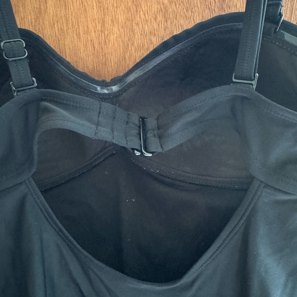 Maternity swimsuit - Picture 3 of 3